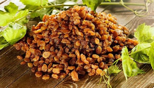 تصویر 3 از کشمش پلویی آفتابی خشک تهیه شده از انگور مرغوب